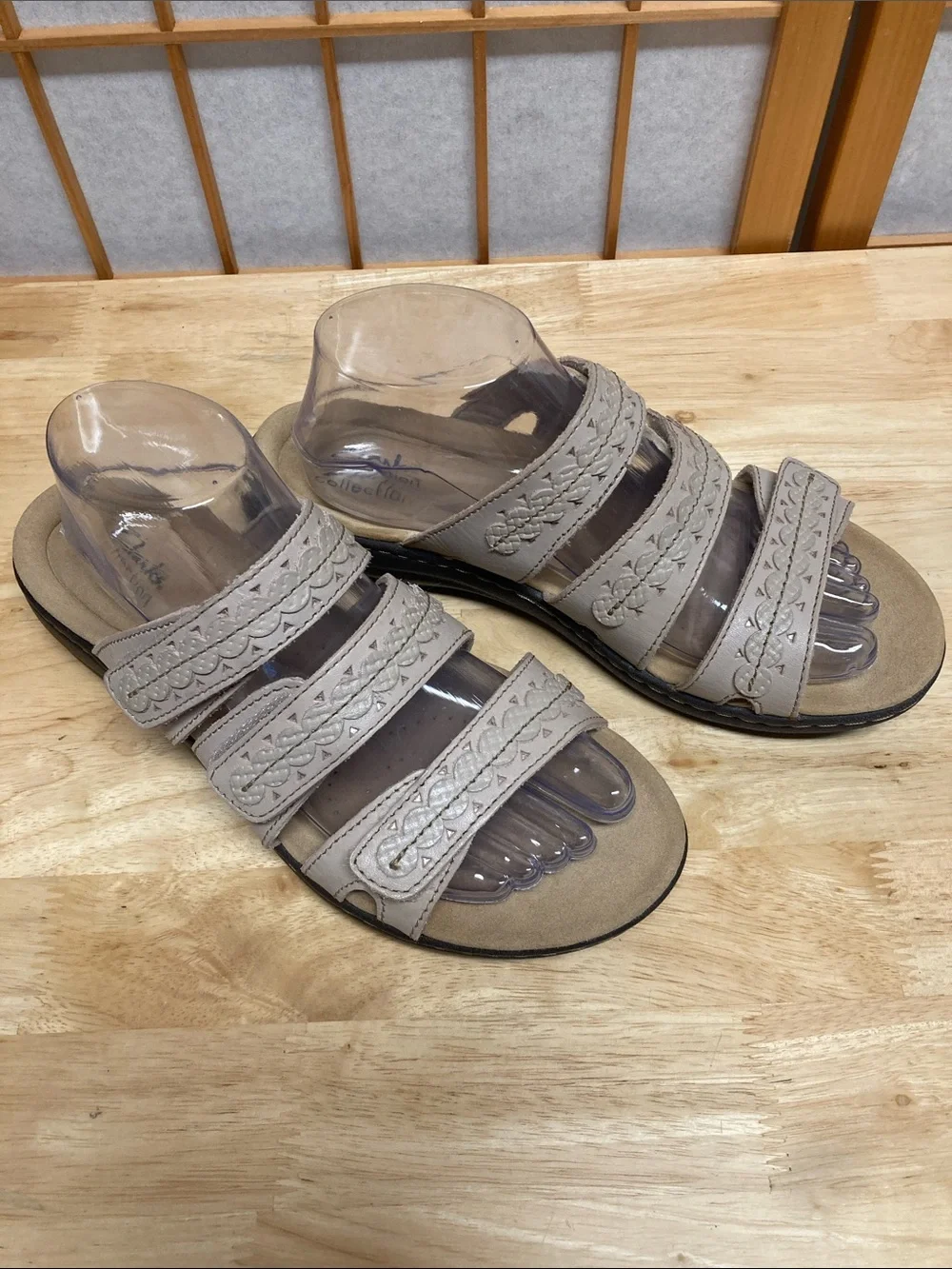 Clarks Collection Laurieann Cove Sand Leather Slide Sandals for Sz 8.5